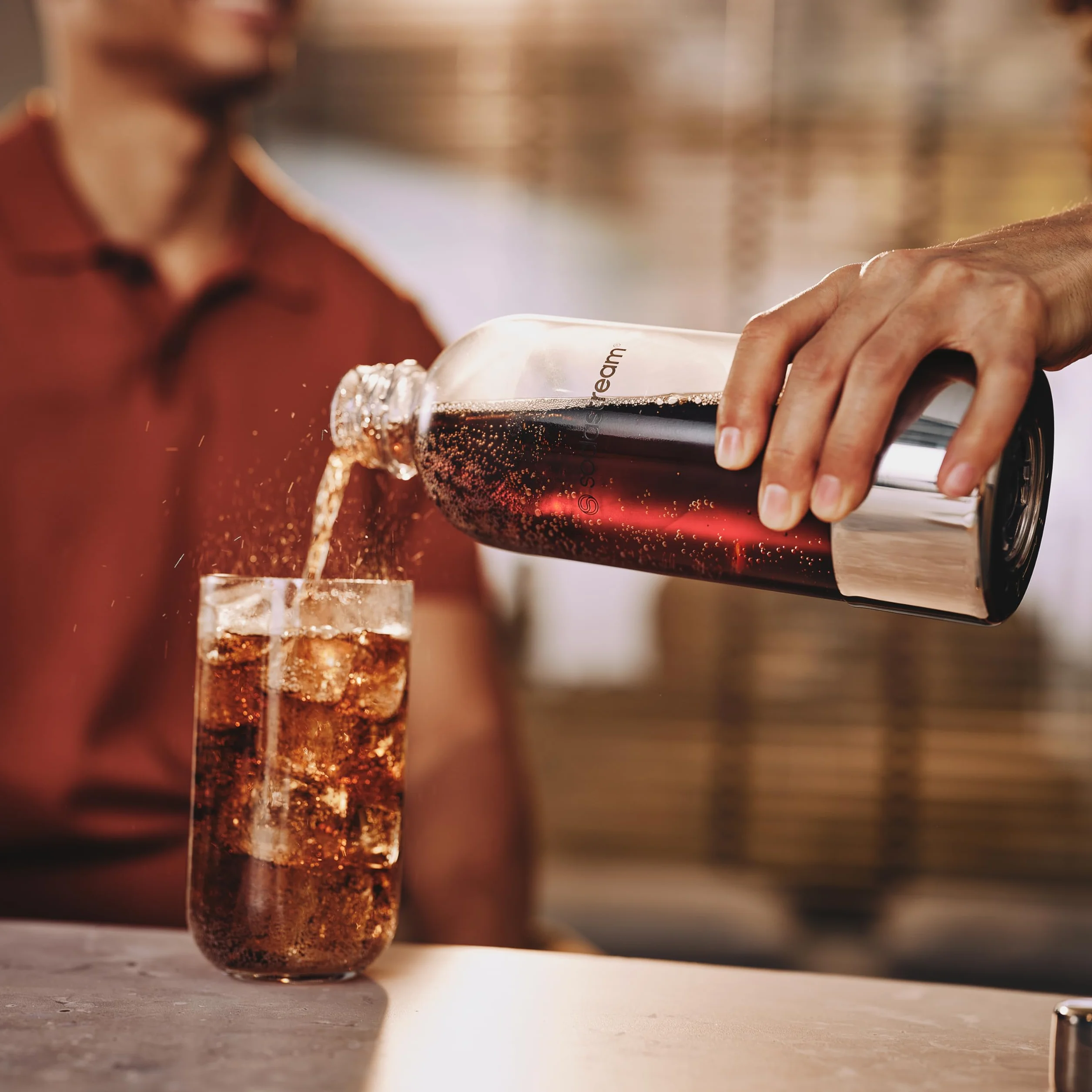 SodaStream Butelka 1L Maszyna do wody gazowanej i sodowej | Kompatybilna z zmywarką | Wykończenie ze stali nierdzewnej