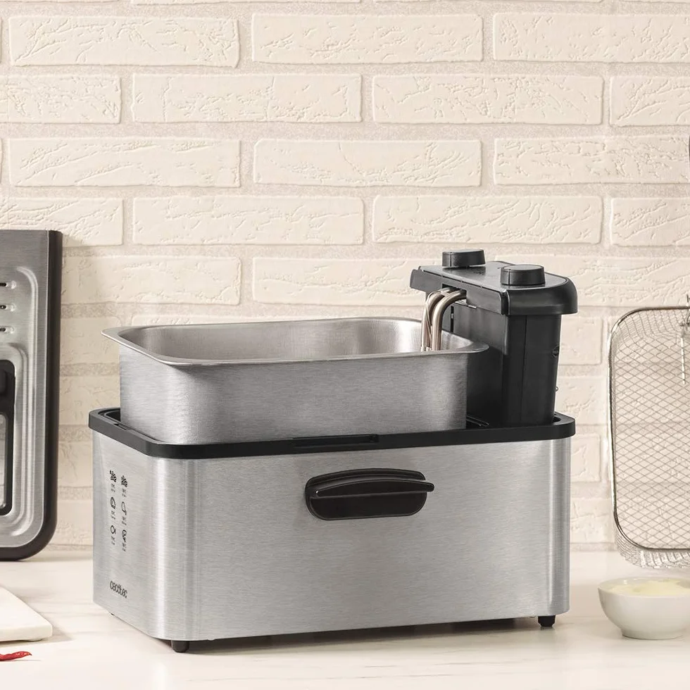 Cecotec Elektryczna frytkownica CleanFry Infinity – pojemność 1,5 l - 4 l, filtr i olej, temperatura do 190ºC, nadaje się do zmywarek do naczyń (pełna stal nierdzewna, 3 litry)