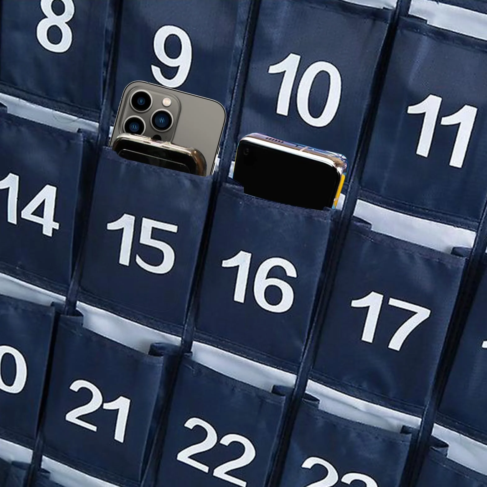 RUNQIN Numerowany wiszący organizer nad drzwiami, kieszonkowa tabela klasowa na telefon komórkowy, drzwi ścienne, organizer do szafy, wiszący organizer z haczykami, 30 kieszeni