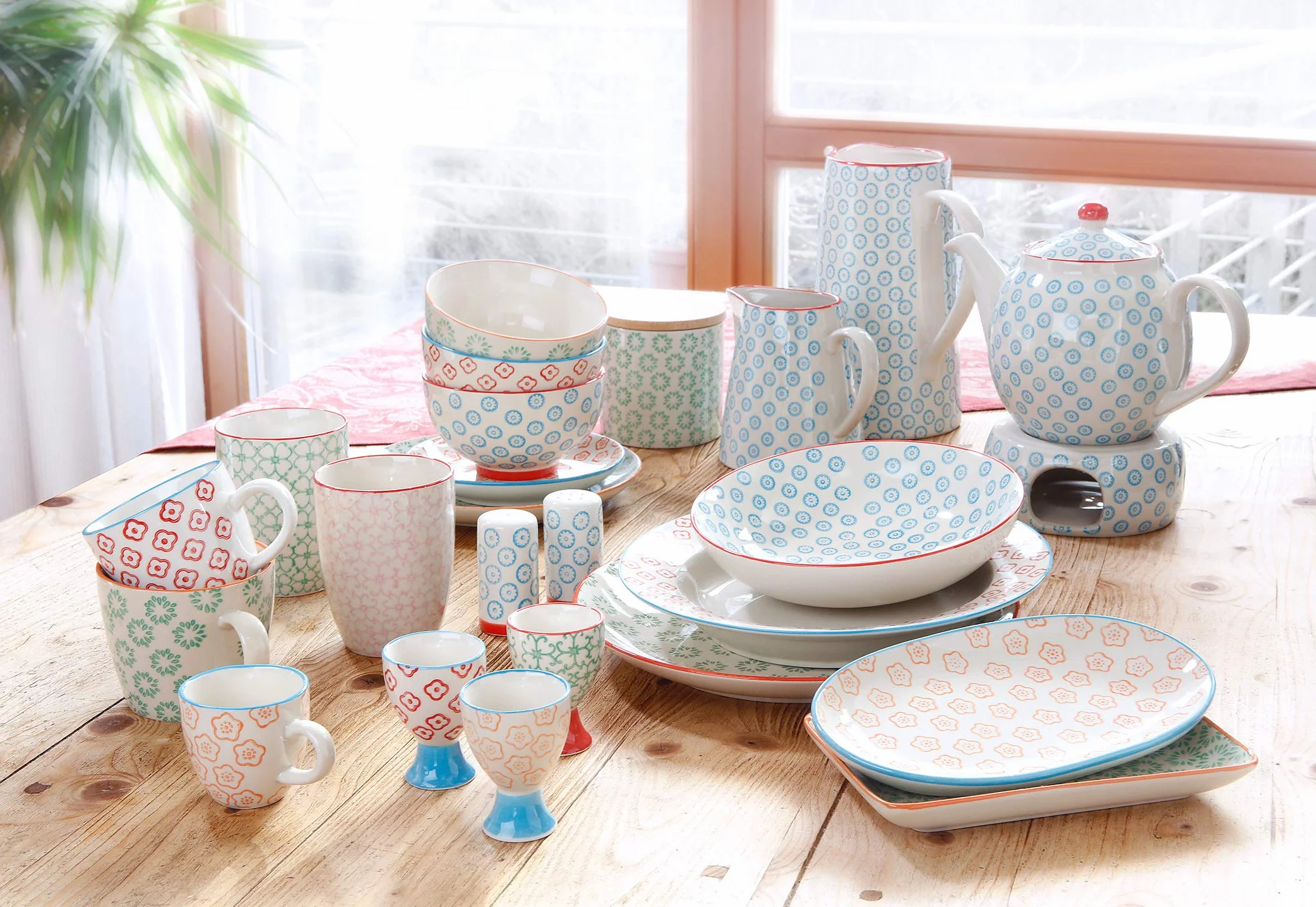 Bloomingville Ceramiczny podgrzewacz do czajnika Emma - kolorowy podgrzewacz do garnka, rozmiar ø 14,5 cm, śr. 7,75'', wys. 2,5'', kamionka, zielona