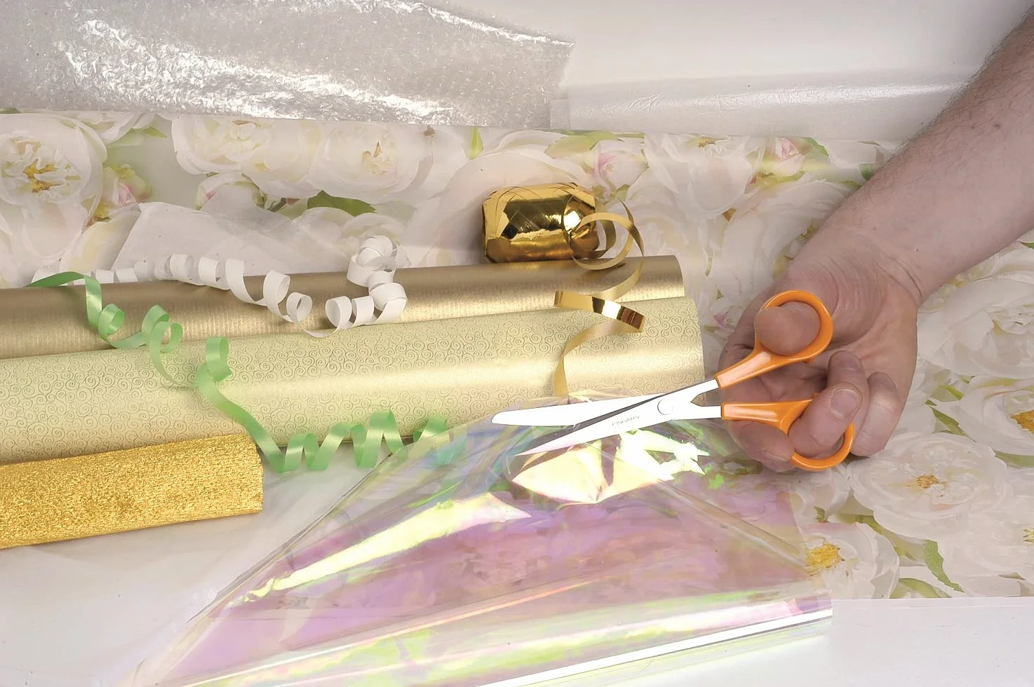Fiskars Nożyczki wielofunkcyjne, długość: 17 cm, dla osób prawo- i leworęcznych, ostrze ze stali nierdzewnej/uchwyty z tworzywa sztucznego, pomarańczowe, klasyczne, 1005150