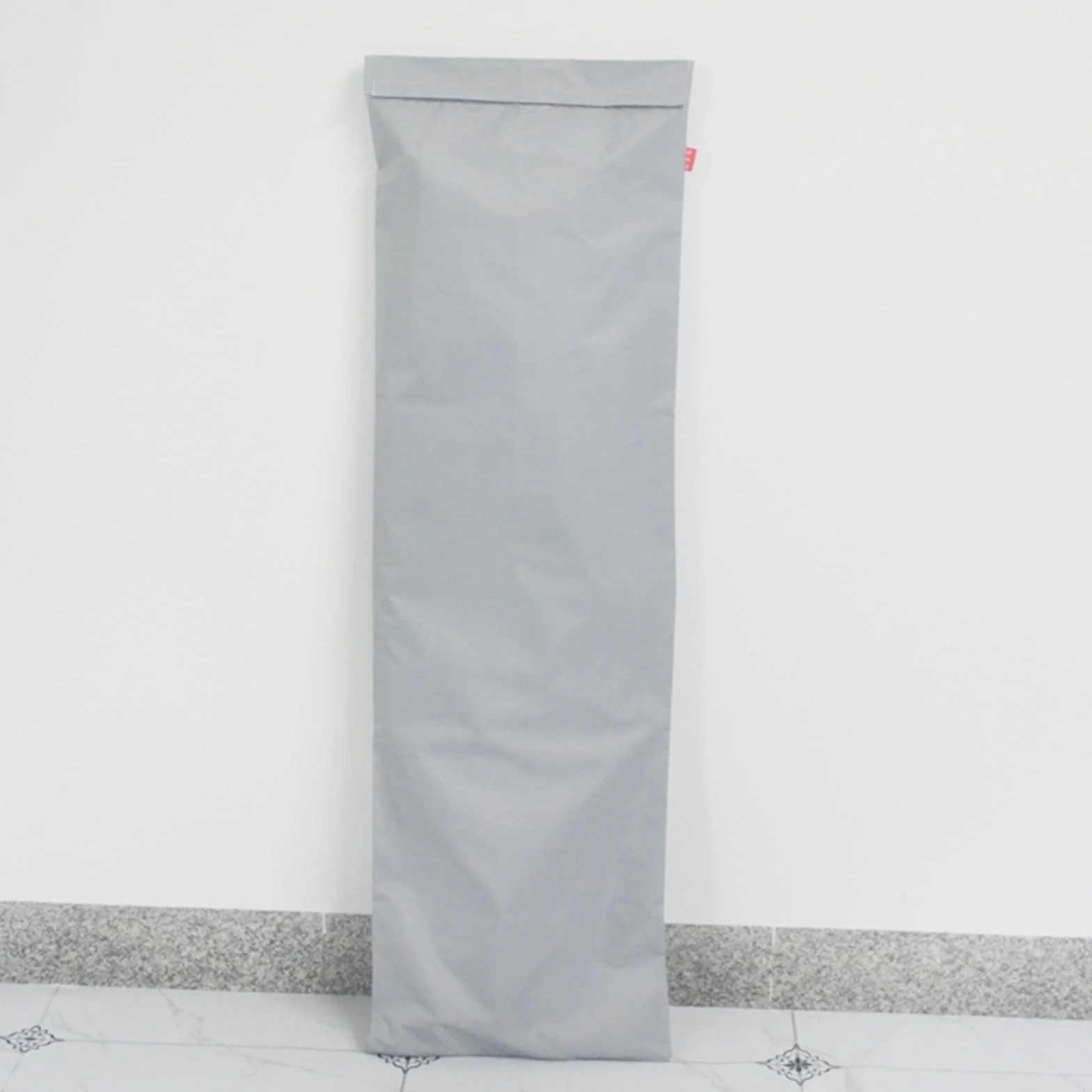 Osłona przeciwpyłowa na składaną deskę do prasowania do użytku domowego – wodoodporna i chroniąca przed słońcem torba do przechowywania(150 * 45CM)