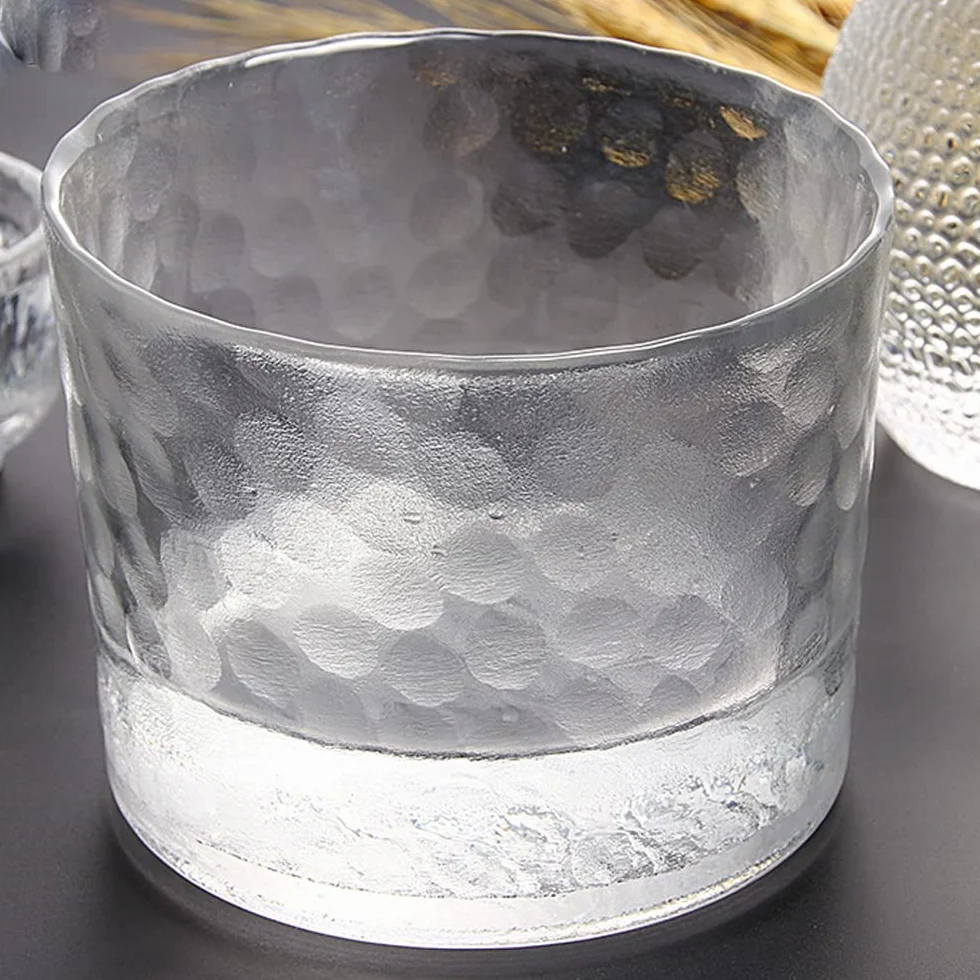 Zestaw 6 sztuk szkła Sake, butelka Sake 300 ml i 4 kubki do sake, zestaw kieliszków do wina do serwisu gorącego/zimnego sake, japoński szklany zestaw sake