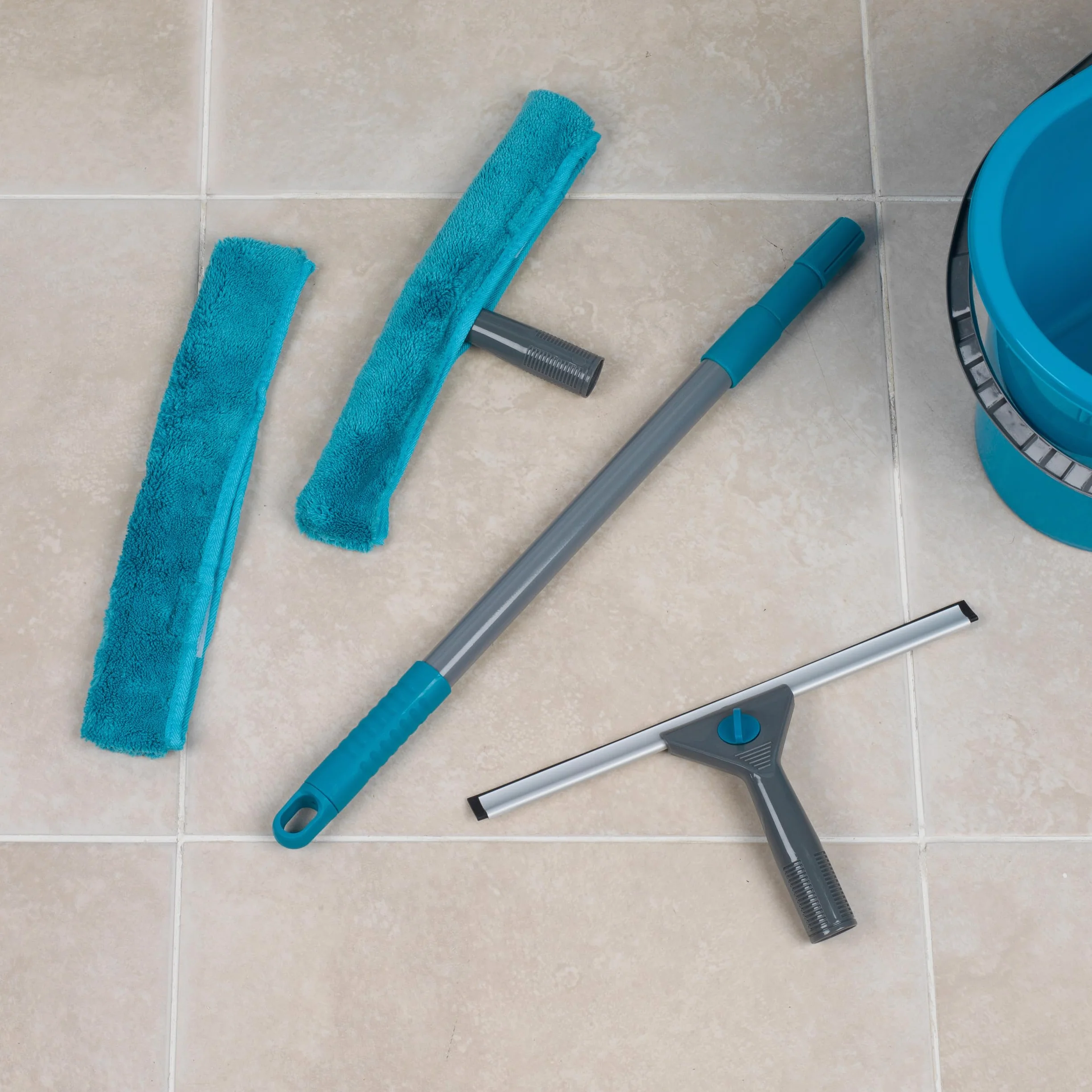 Beldray® 5-częściowy zestaw do czyszczenia dużych szyb LA028693TQ z wymienną głowicą i wkładkami z mikrofibry