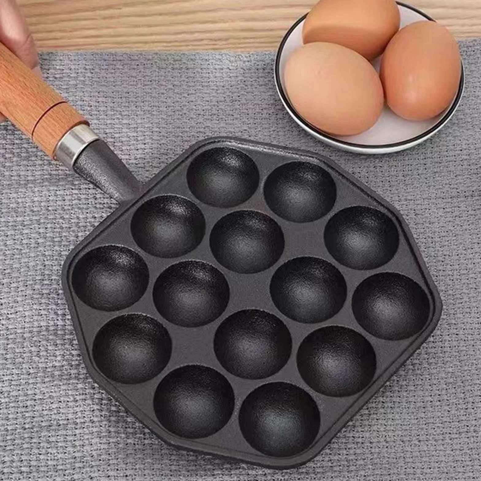 14 otworów Takoyaki patelnia do grilla, nieprzywierająca żeliwna ośmiornica, kulki mięsne, forma z odpinanym uchwytem, do domowego pieczenia naleśników