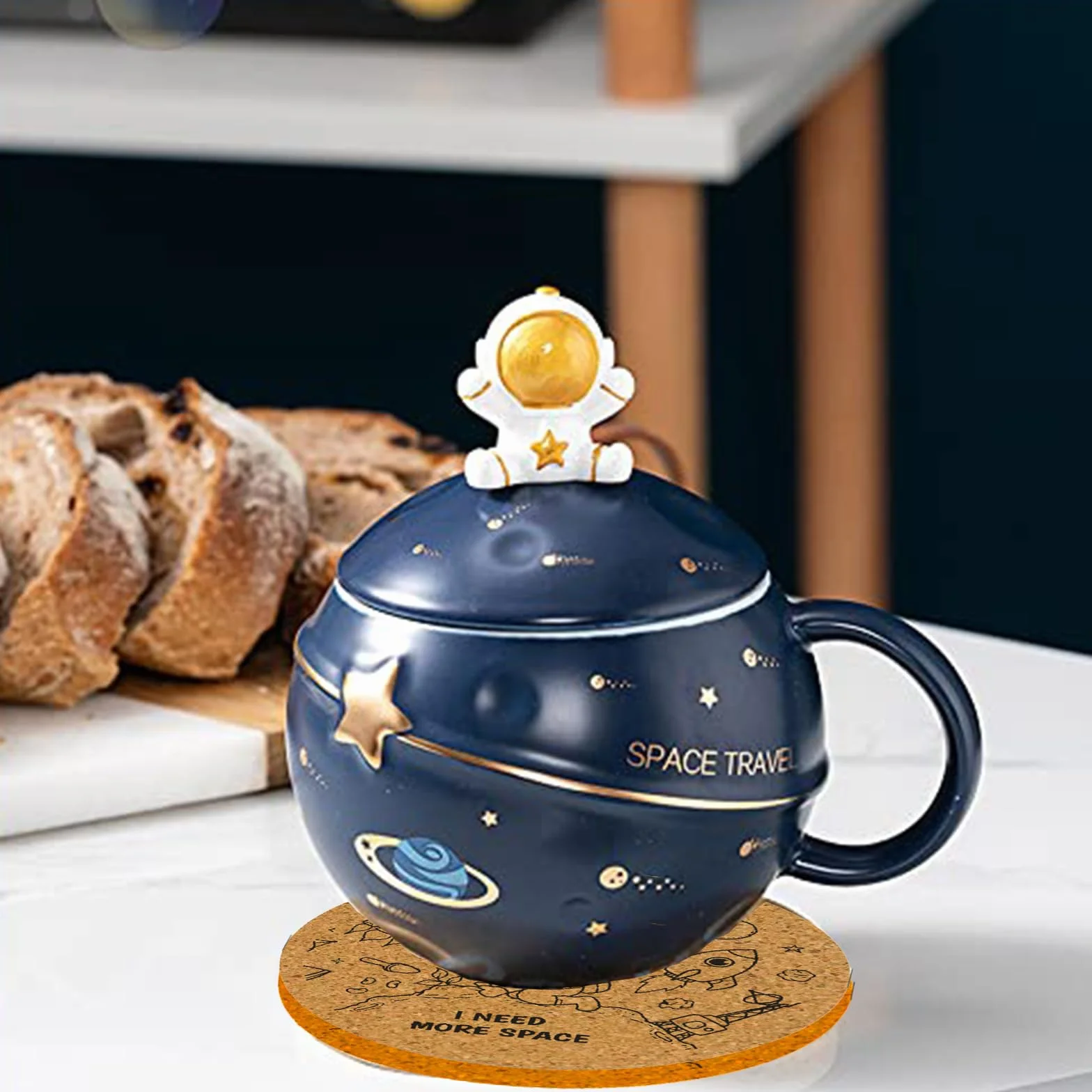 Yalucky Kawaii kubek astronauty z wytłoczoną planetą, uroczy ceramiczny kubek do kawy, nowość kubek z pokrywką i łyżką do kawy, herbaty, mleka, estetyczna dekoracja pokoju (granatowy)