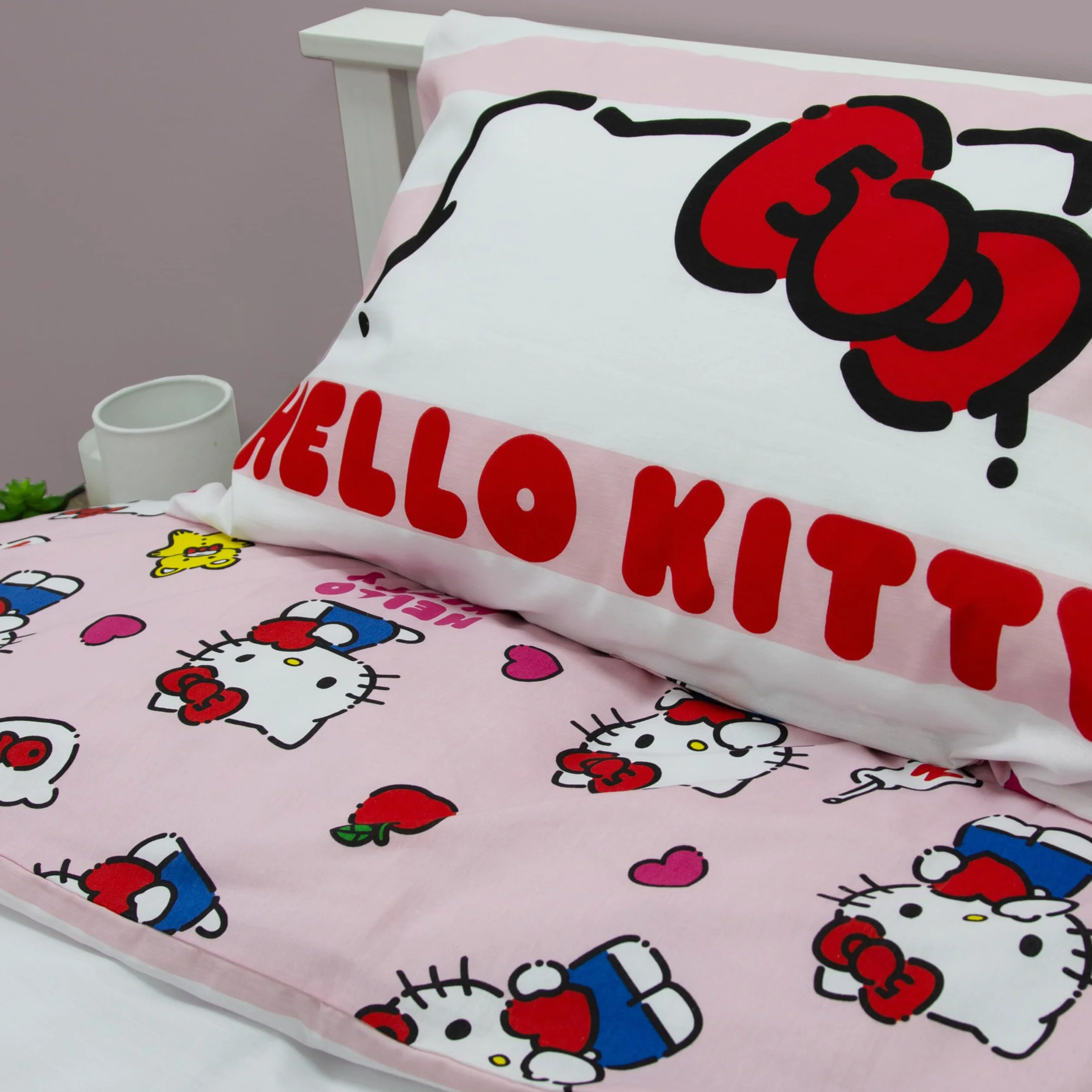 Hello Kitty oficjalnie licencjonowany zestaw poszewek na kołdrę Hello Design, dwustronna dwustronna pościel dla kota z pasującą poszewką na poduszkę, idealna do sypialni dziecięcej, bawełna