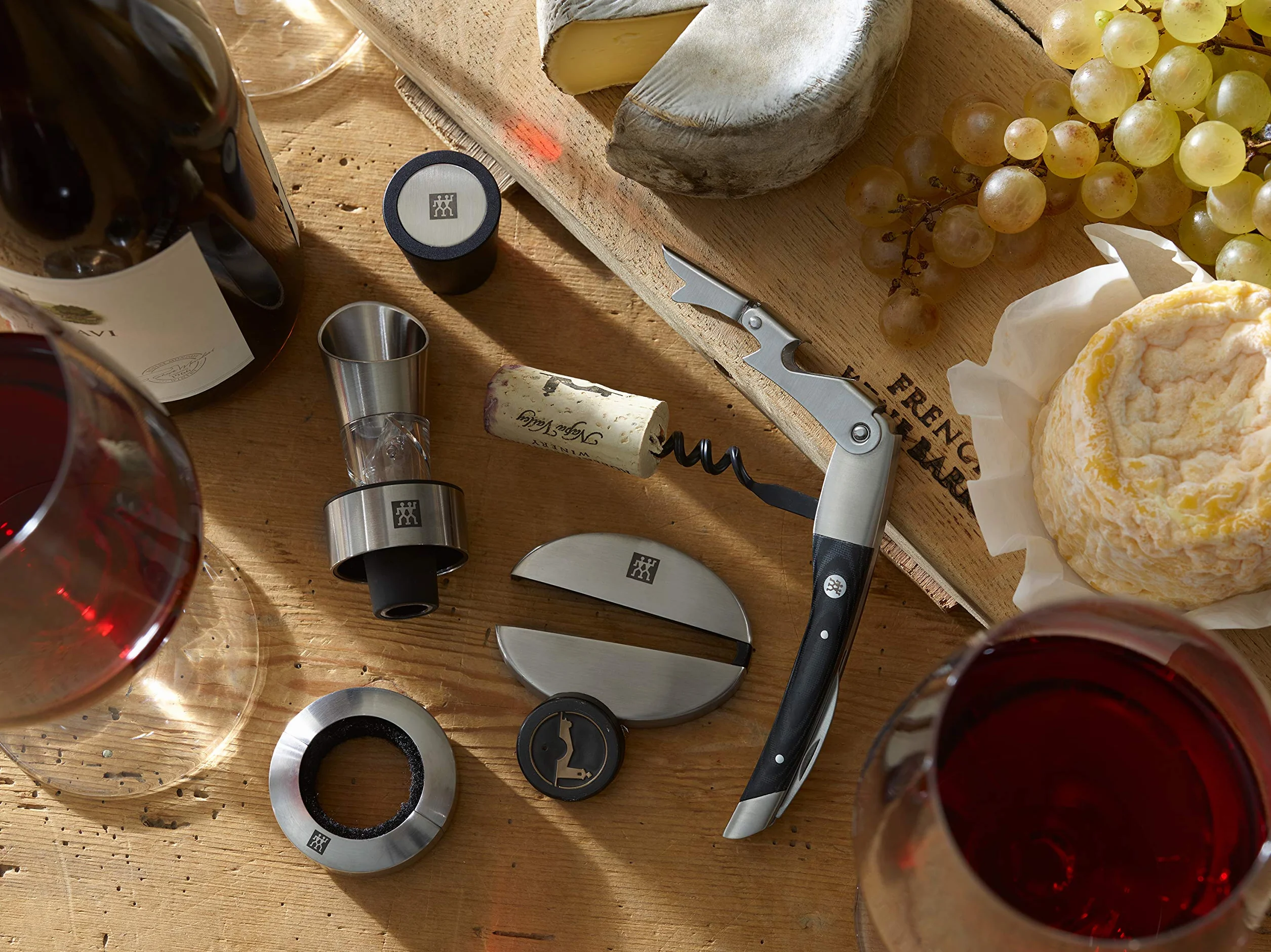 ZWILLING 39500-053-0 Nóż kelnerski sommeliera, czarny