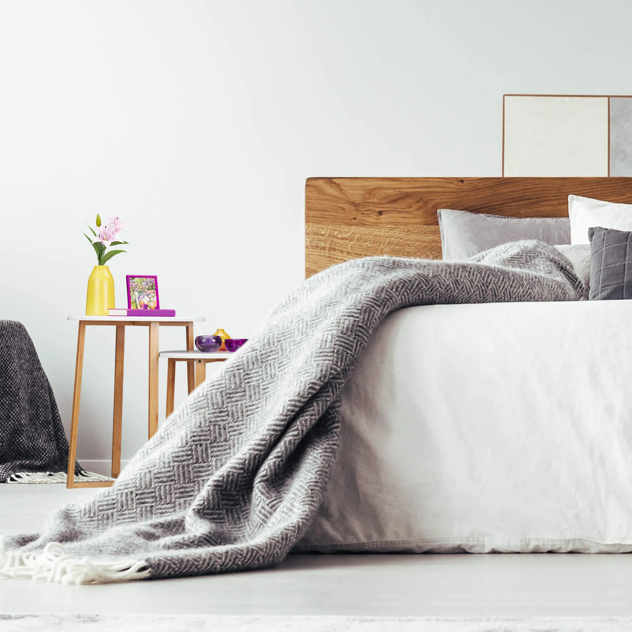 Zestaw 2 stolików bocznych Relaxdays, okrągłe stoliki o wysokości 48,5 i 60,5 cm, nowoczesny design, stolik do salonu, naturalny/biały