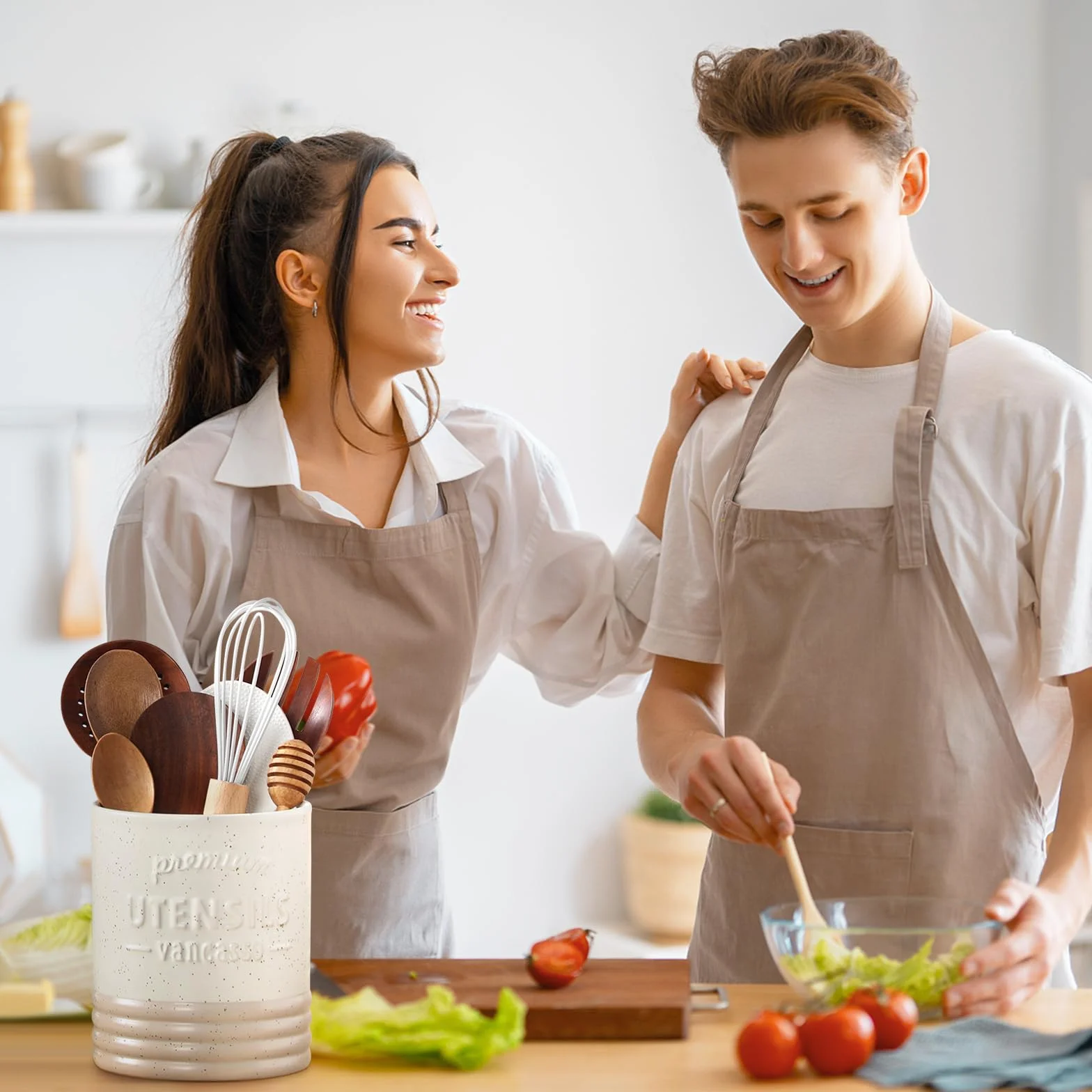 vancasso Sabine 6,2-calowy mały ceramiczny uchwyt na przybory kuchenne do przechowywania przyborów kuchennych kremowy organizer na przybory do dekoracji