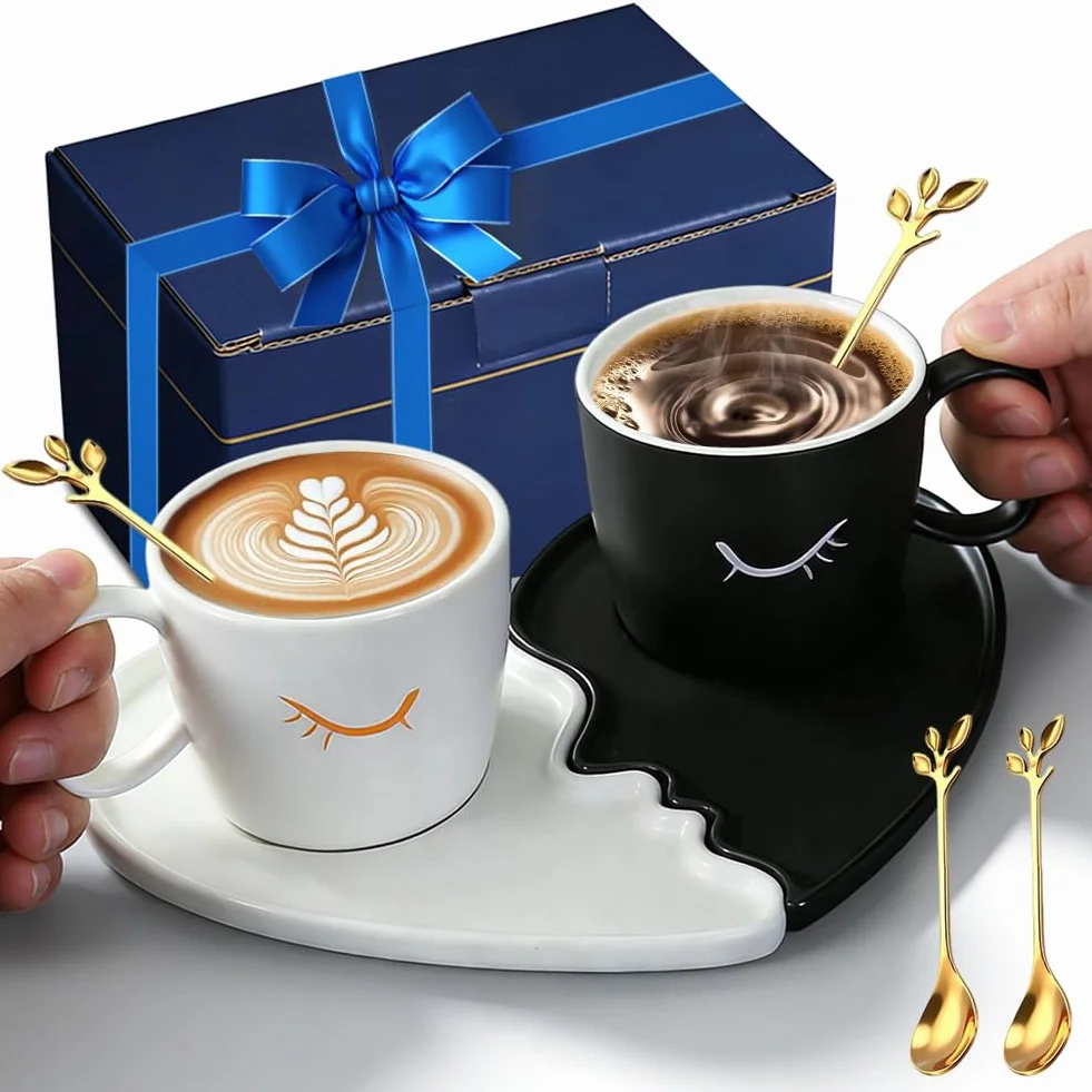 Filiżanki dla partnerów, zestaw 2 filiżanek do kawy z motywem pocałunku, 200 ml, ceramiczne filiżanki dla par, prezent zaręczynowy dla obojga, porcelanowe prezenty ślubne