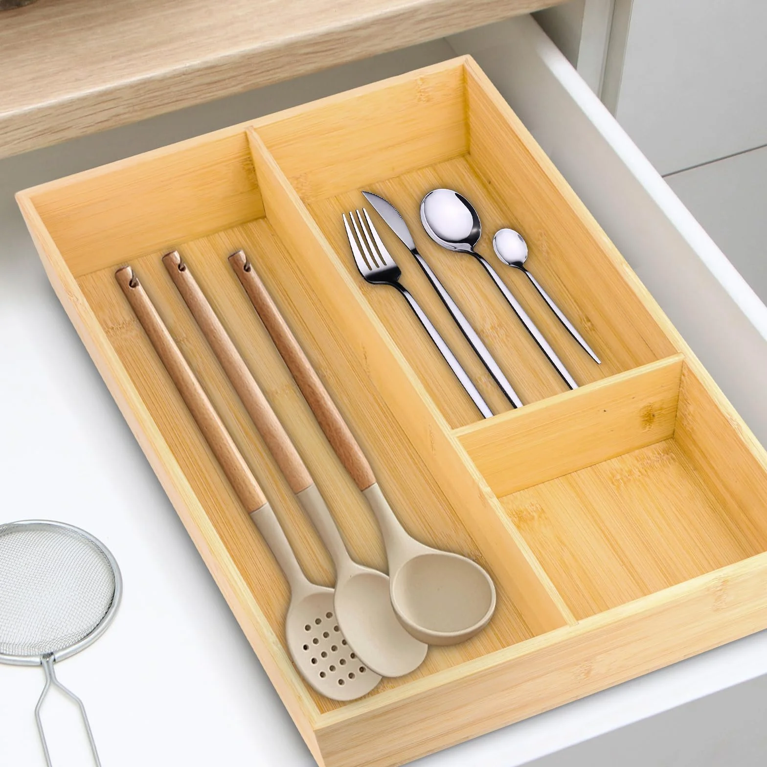 Drewniany stojak na sztućce 43x30x6 cm bambusowa taca organizer z 3 przegródkami do szuflady kuchennej