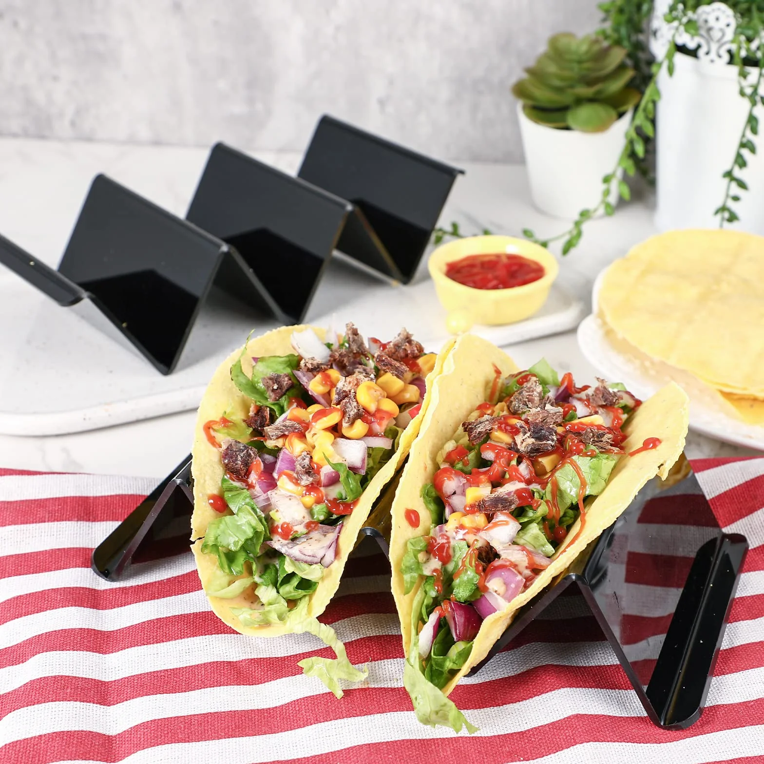 webake Taco stojak akrylowy 4 sztuki, uchwyt na gorące dogi, taco rack w kształcie fali, na taco, hotdog, kanapki, do restauracji, domu, na piknik, imprezę, festiwal, czarny