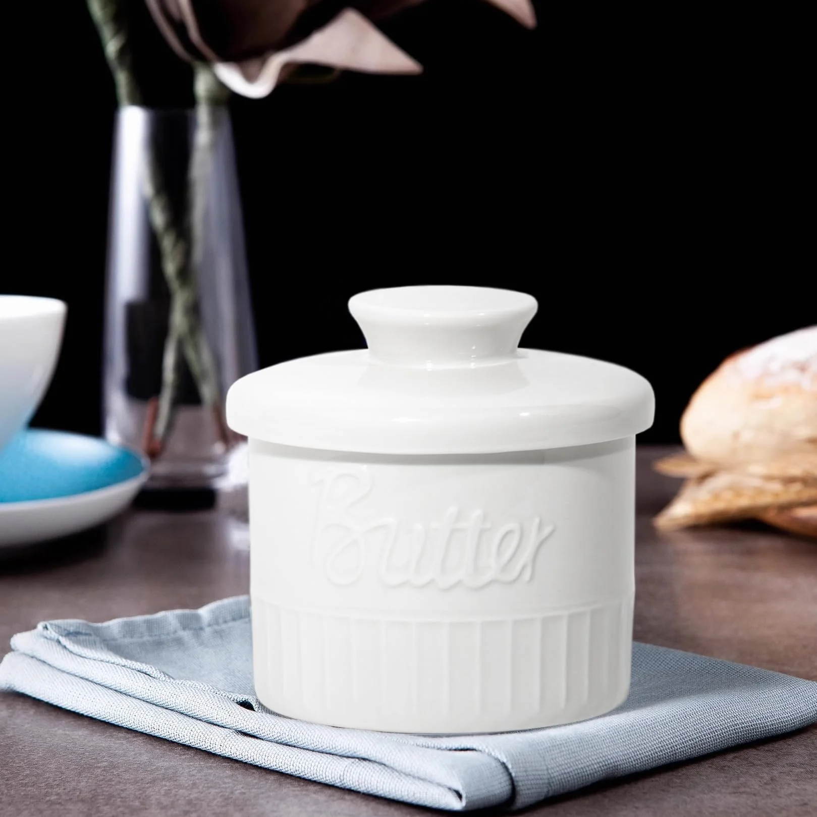 Theo&Cleo Francuska maselniczka, ceramiczna, dzwon na masło, porcelanowy słoik na świeże i nadające się do smarowania masło (biała)