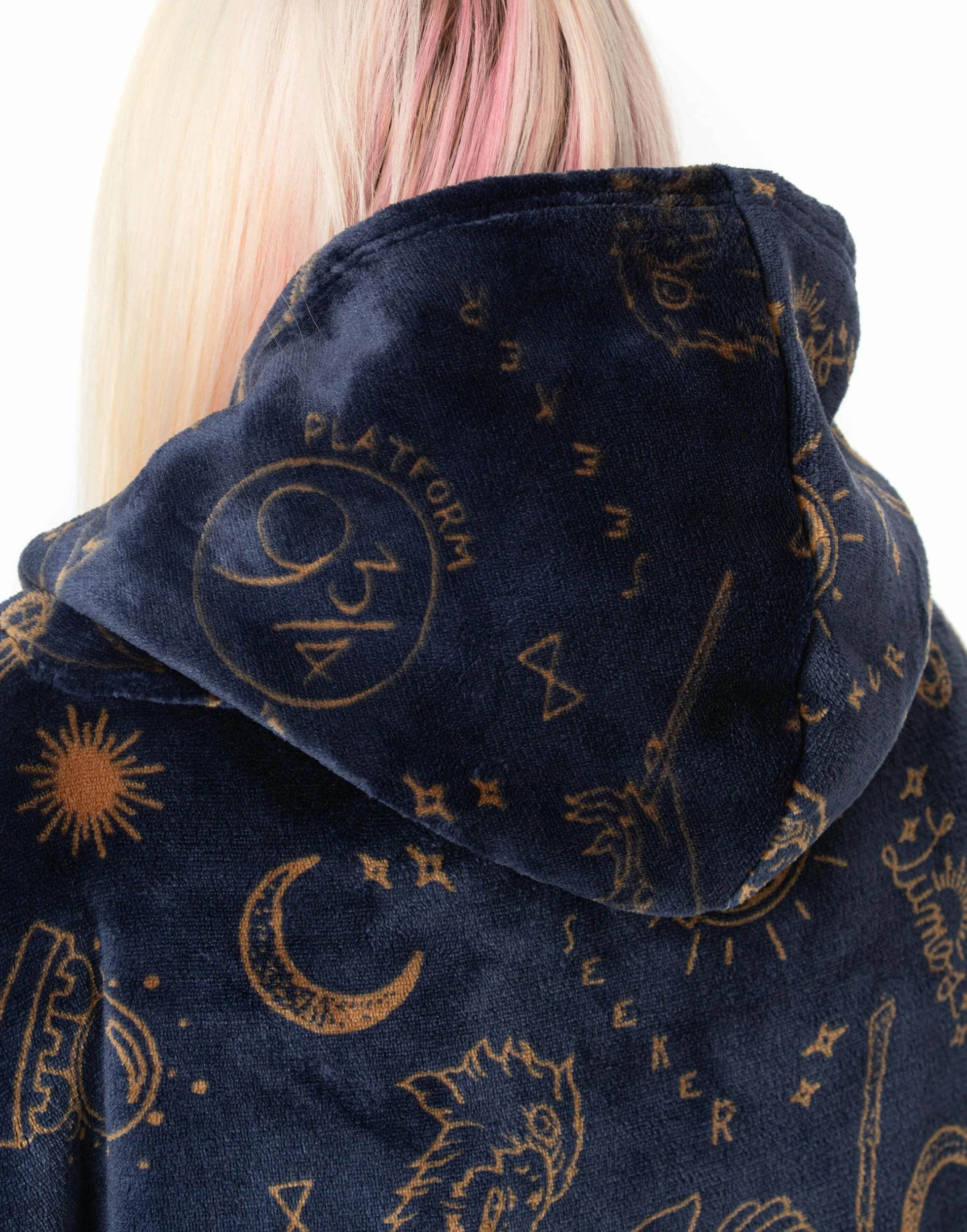 Harry Potter Damska bluza z kapturem do noszenia | Szary sweter z kapturem dla dorosłych z nadrukiem Hogwartu na całej powierzchni