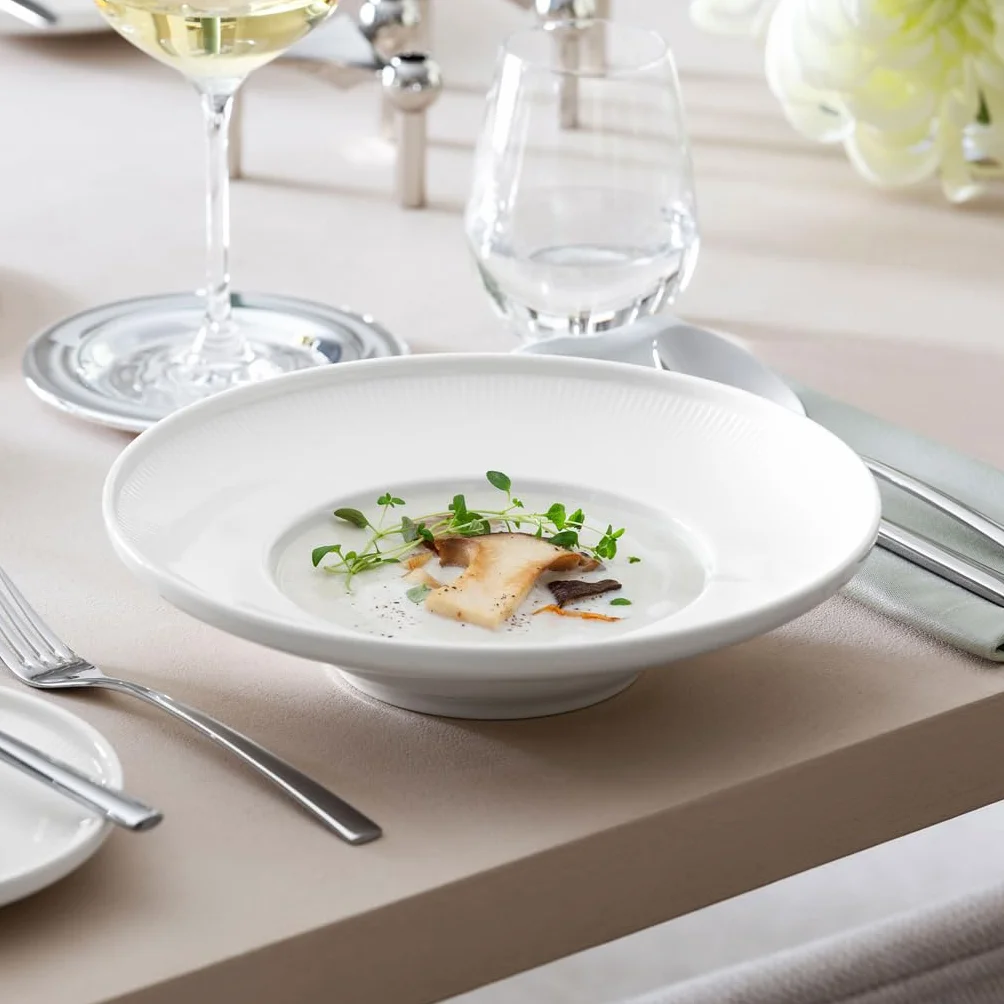 Villeroy & Boch – Afina talerz głęboki z porcelany premium, talerz do makaronu i pasty, Made in Germany, można myć w zmywarce i używać w kuchence mikrofalowej, możliwość sztaplowania, biały