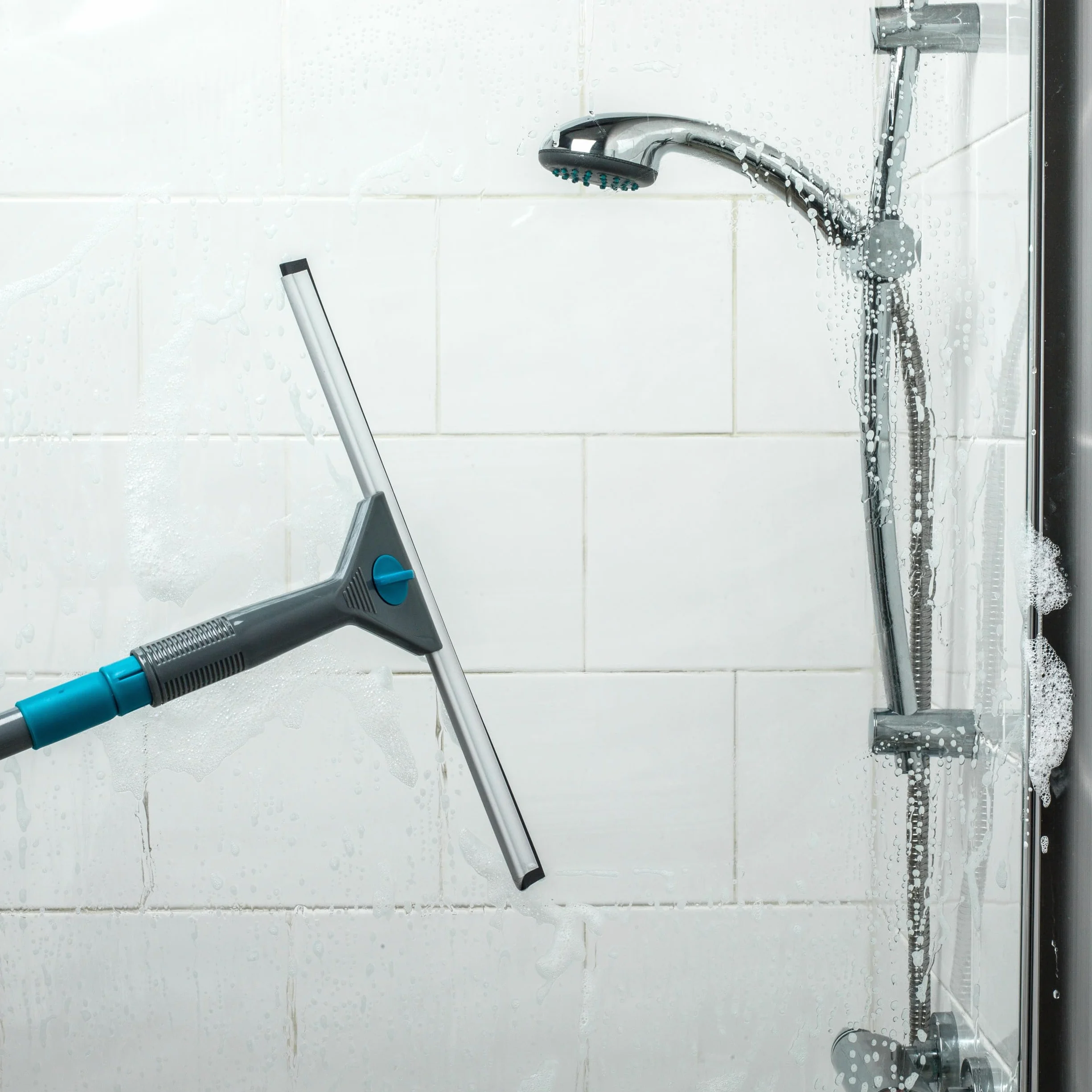 Beldray® 5-częściowy zestaw do czyszczenia dużych szyb LA028693TQ z wymienną głowicą i wkładkami z mikrofibry