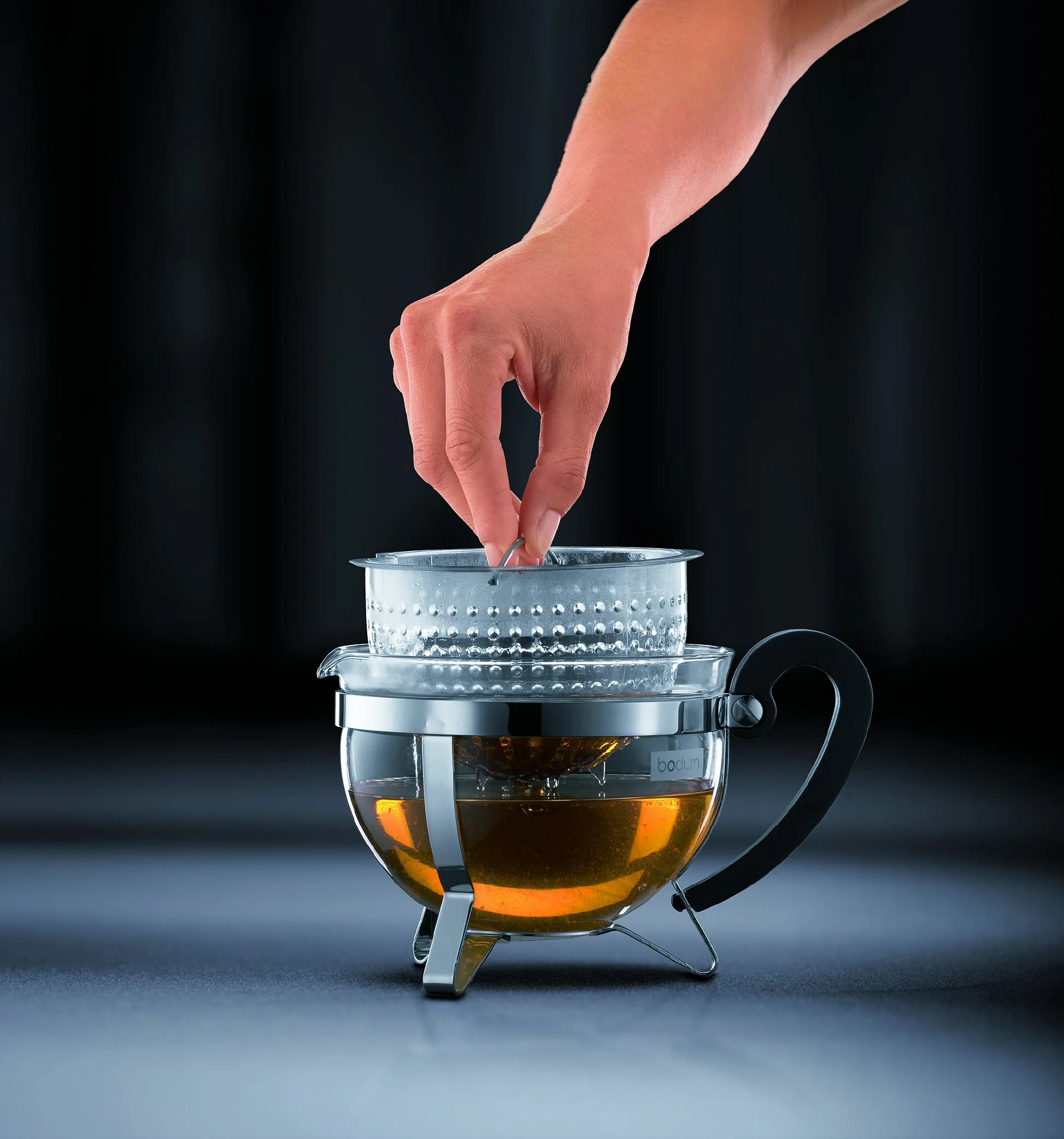 Bodum Chambord Dzbanek do herbaty z kolorową plastikową pokrywką, 1,3 l, 1,3 l, czarny