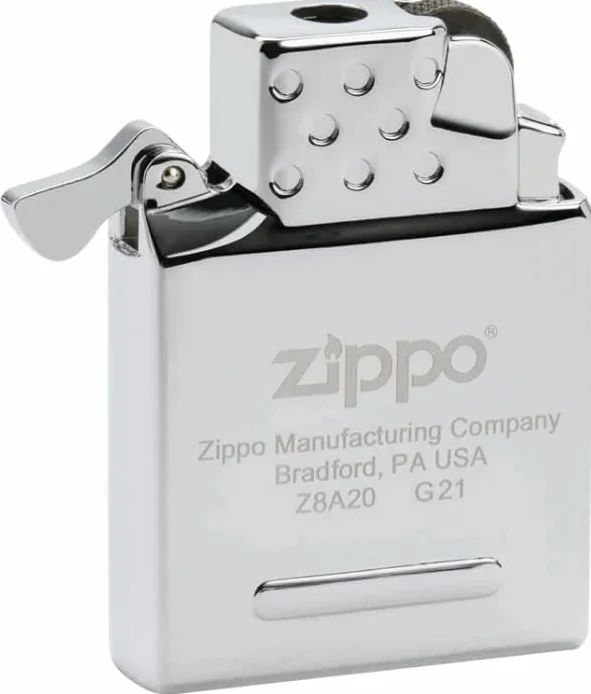 Zippo Zapalniczka gazowa - żółty płomień 65815, wiatroszczelna zapalniczka wielokrotnego napełniania Zippo, wykonana z metalu z charakterystycznym zamkiem błyskawicznym "click", kolor srebrny, świetny