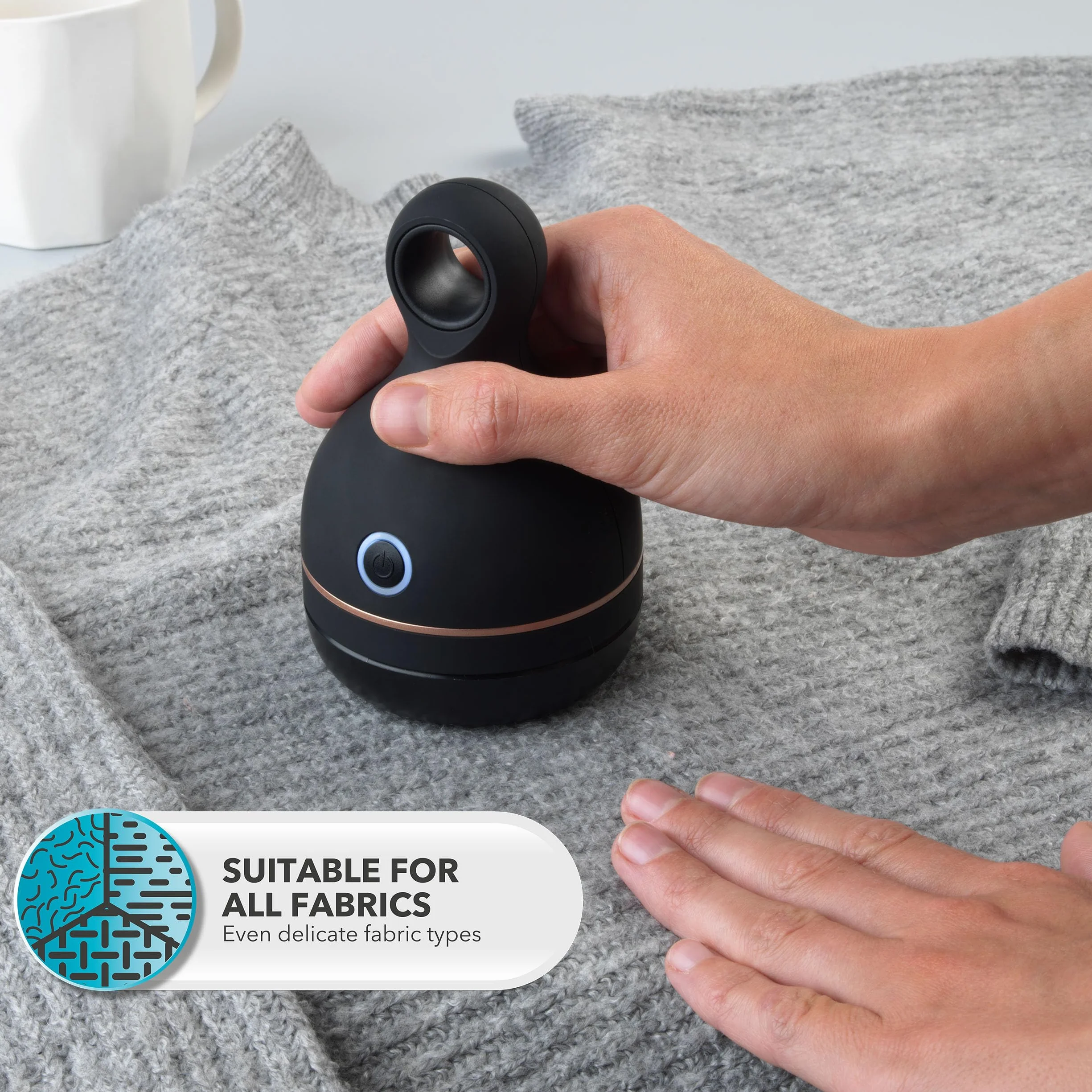 Beldray BEL01034 Cordless Electric Lint Bobble Remover, Rechargeable & Reusable, 45 Minutes Operating Time, Multi Use, XL Head, Suitable Pilling On All Fabrics, Clothing & Upholstery, Rose Gold/Black