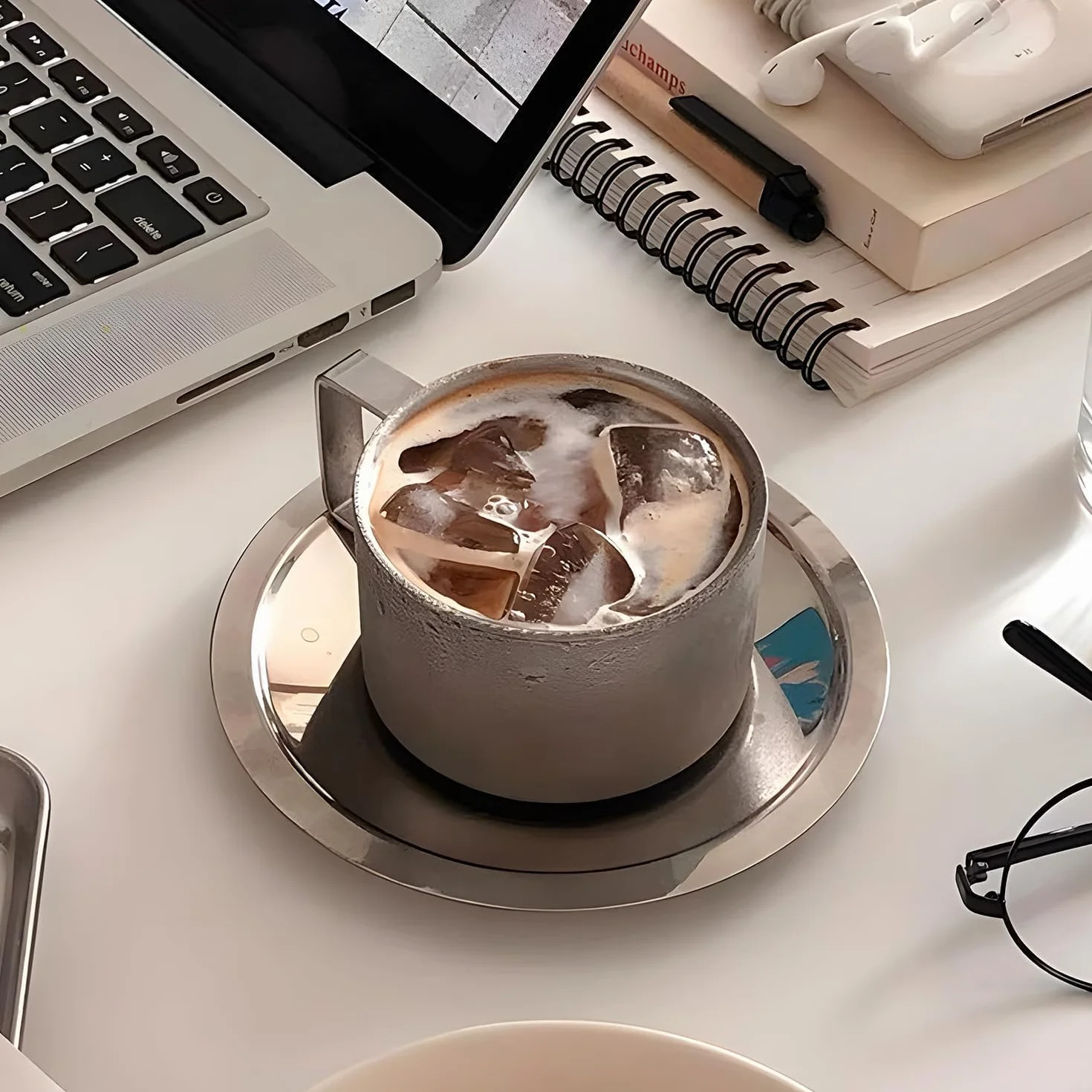 Zestaw 4 filiżanek do kawy ze stali nierdzewnej, 200 ml, podwójne ścianki, metalowe, do espresso, filiżanki termiczne z łyżeczką i spodkiem, do kawy, latte, herbaty, mleka