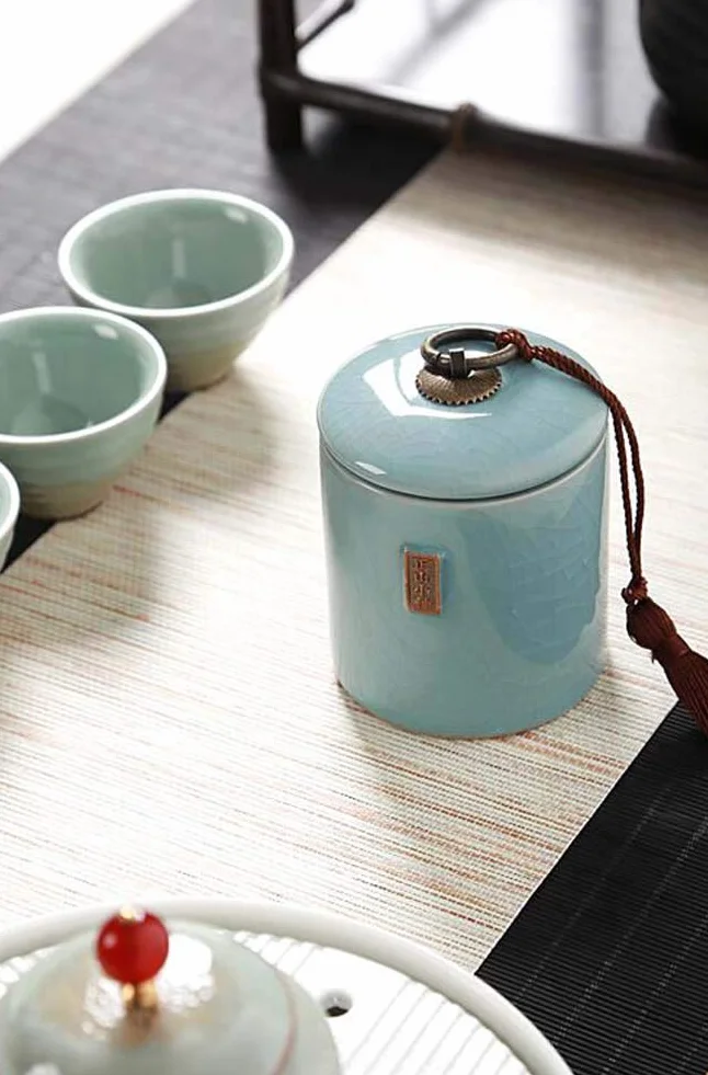 Ceramiczny pojemnik na herbatę japoński tradycyjny