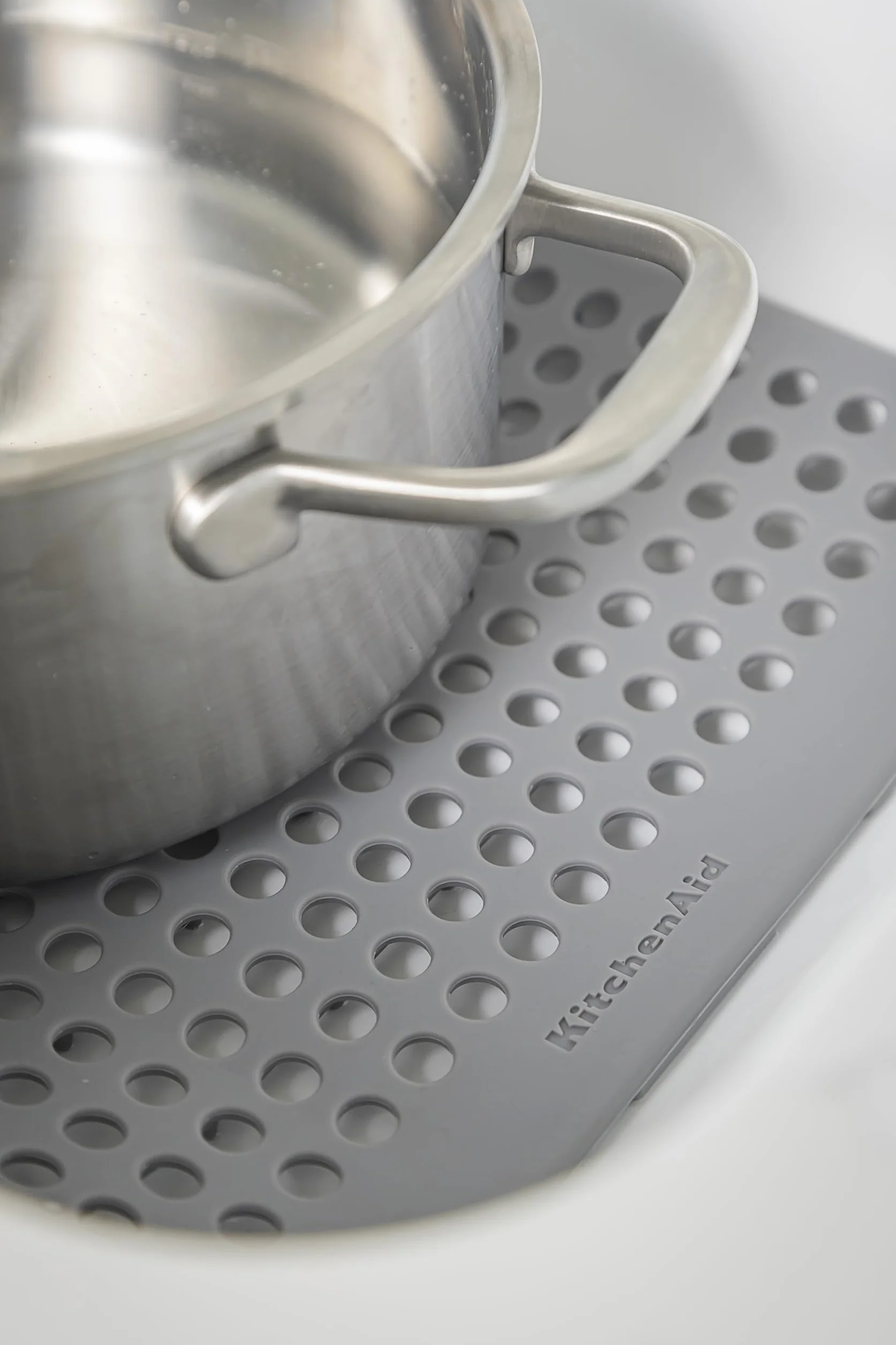 KitchenAid Mata pod zlew