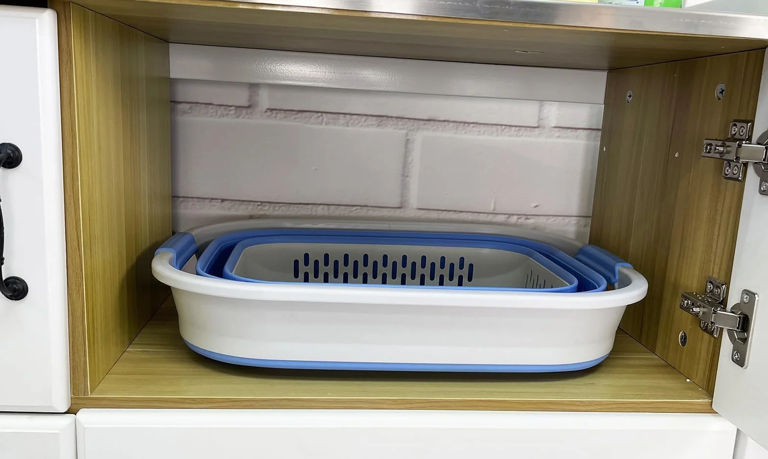 SAMMART Składany plastikowy kosz na pranie, 40 l, składany, rozkładany pojemnik/organizer, przenośny kosz na pranie, oszczędność miejsca, 1, szary/niebieski (Little Boy Blue)