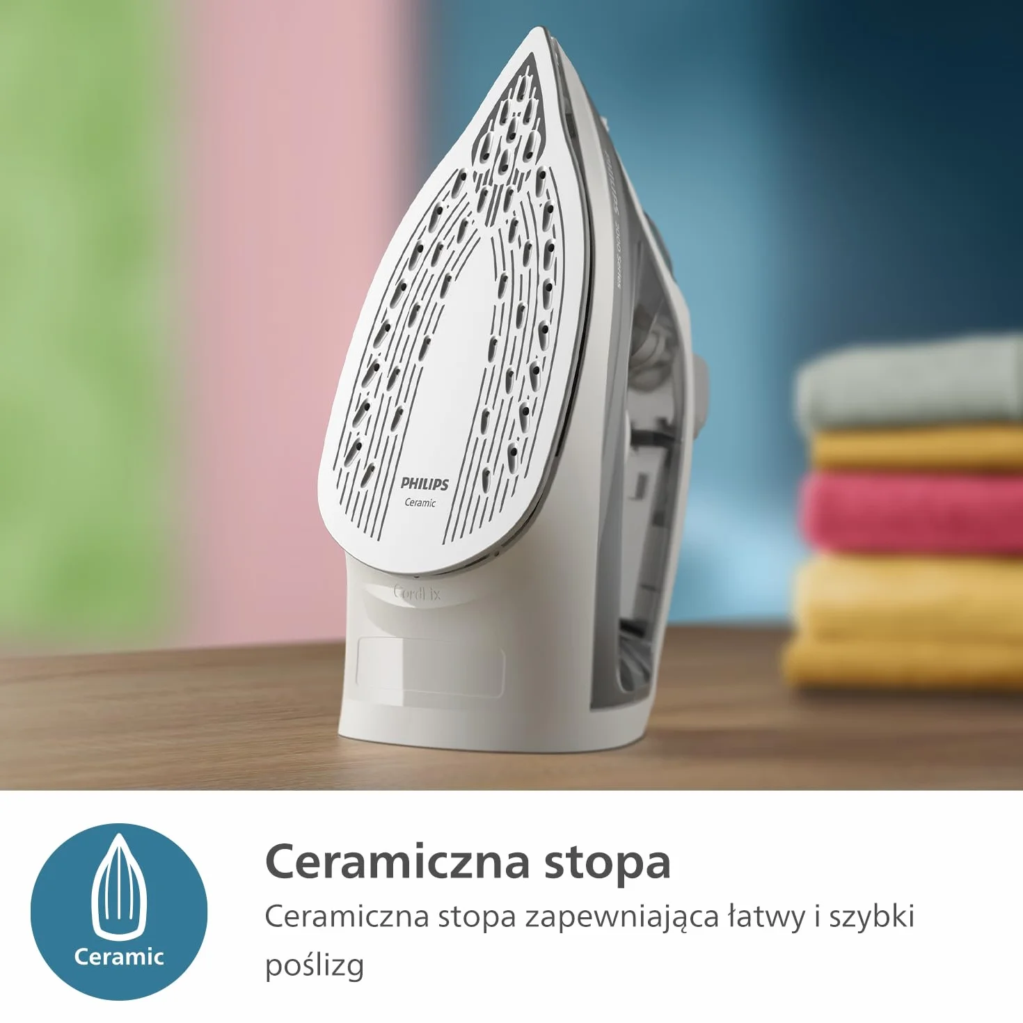 Philips Żelazko Parowe z Serii 2000 - Do 25 g/min Strumienia Pary, Moc 2000W, Zbiornik wody 250 ml, Szybkie Usuwanie Zagnieceń, 4 Ustawienia Pary, Ceramiczna Stopa, Lekkie, Kolor Szary (DST2020/80)