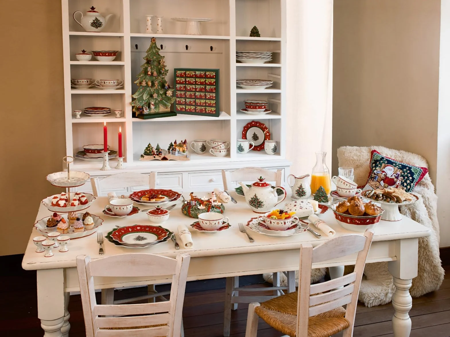 Villeroy & Boch Toy's Delight Serwis śniadaniowy dla maksymalnie 2 osób „Breakfast for Two”, 6-częściowy, porcelana premium, czerwony