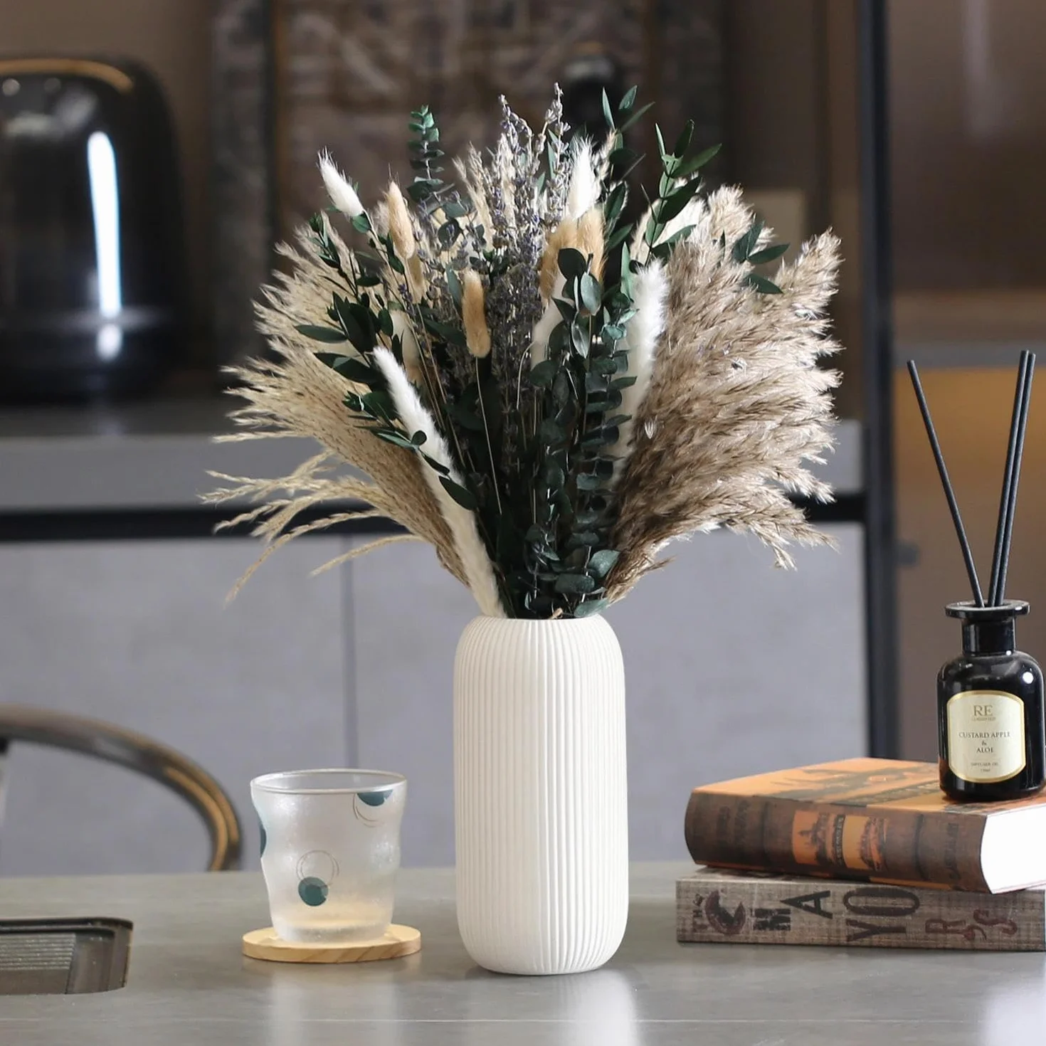 Białe ceramiczne wazony na trawę pampasową, wazon na kwiaty w minimalistycznym stylu, do przedpokoju, regału na książki, kominka, półki dekoracyjnej, biały, 20 cm
